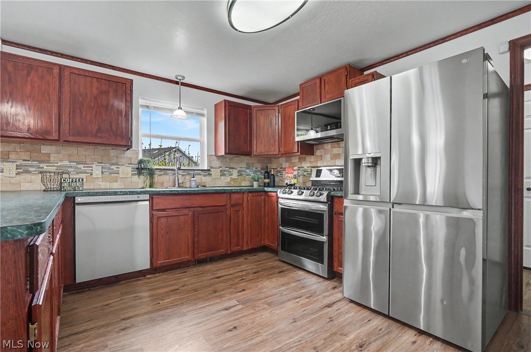 95 Cheyenne Drive Girard OH 44420