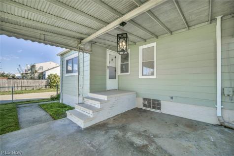 3774 W 116th Street Cleveland OH 44111