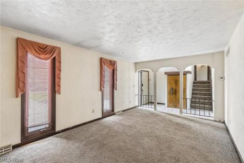 4100 Ivanhoe Drive Lorain OH 44053