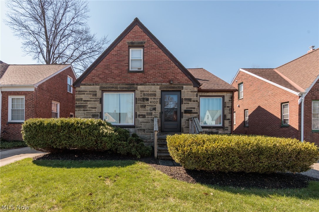 4102 Verona Road South Euclid OH 44121
