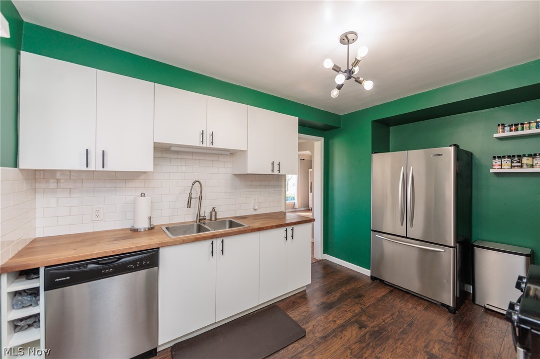 4102 Verona Road South Euclid OH 44121