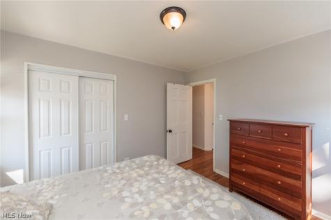 4102 Verona Road South Euclid OH 44121