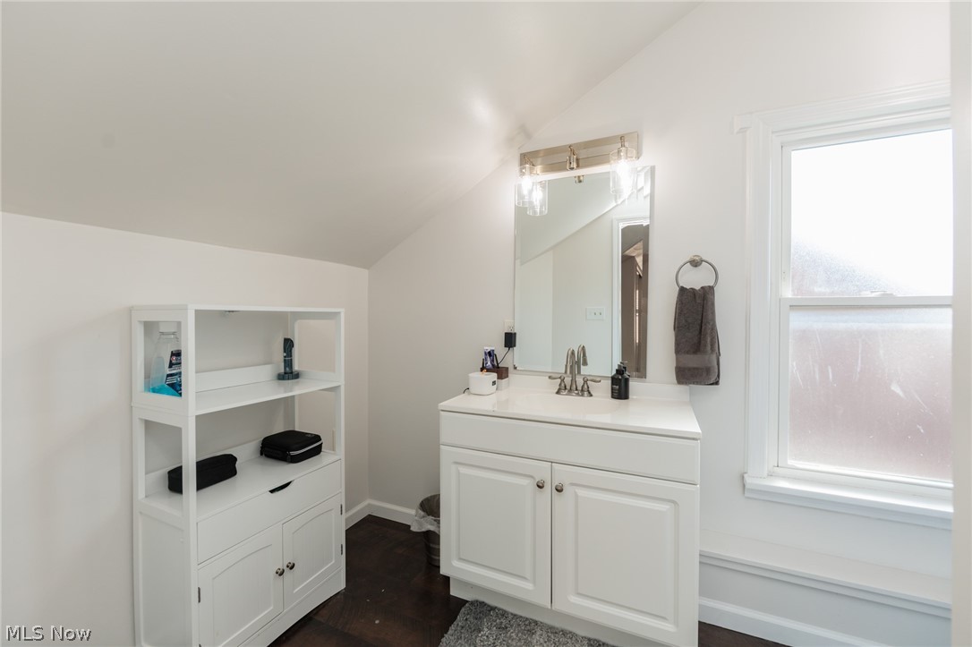 4102 Verona Road South Euclid OH 44121