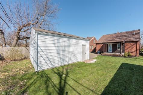 4102 Verona Road South Euclid OH 44121