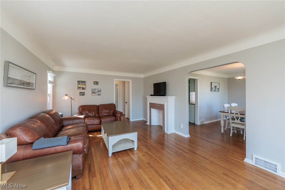 4102 Verona Road South Euclid OH 44121