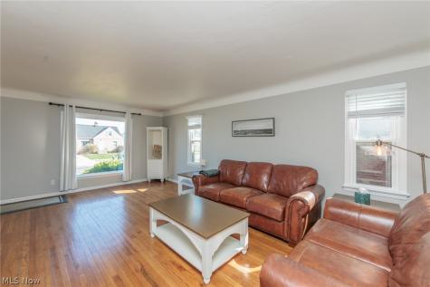 4102 Verona Road South Euclid OH 44121