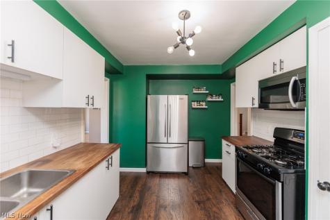 4102 Verona Road South Euclid OH 44121