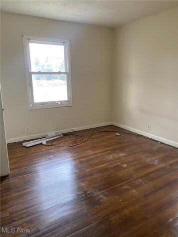 3211 Kneirim Drive Lorain OH 44053