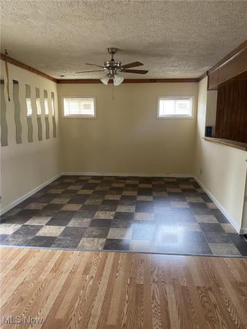 3211 Kneirim Drive Lorain OH 44053