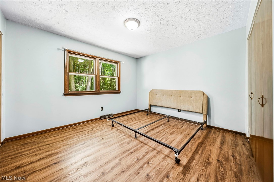 16320 Farley Road Middlefield OH 44062