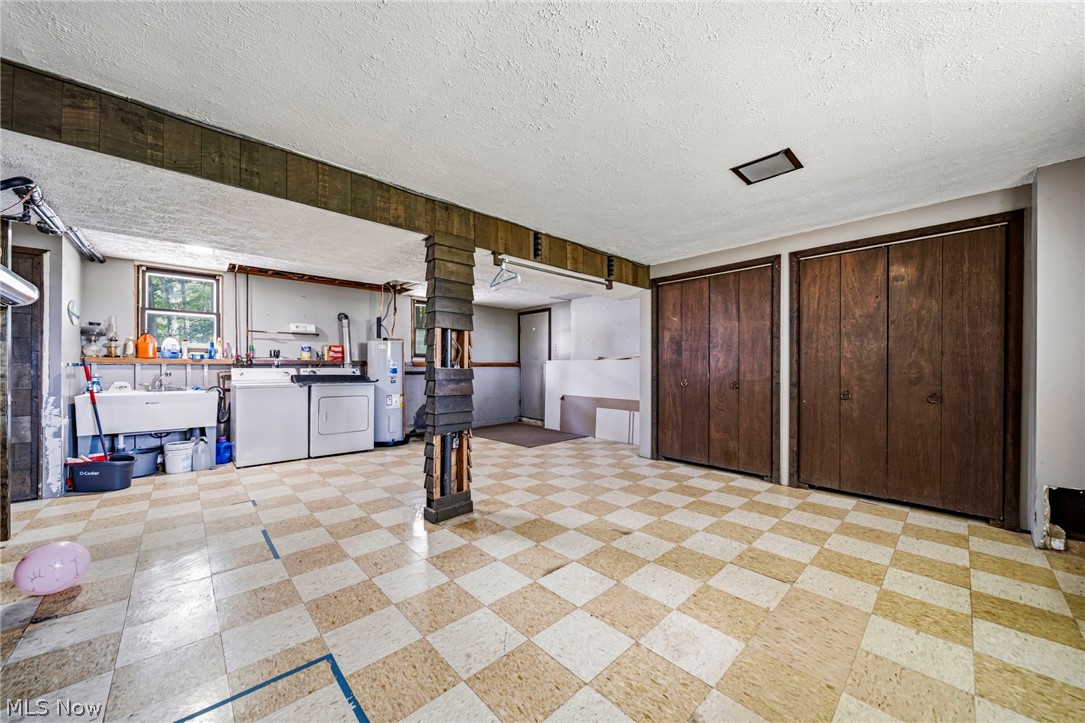16320 Farley Road Middlefield OH 44062
