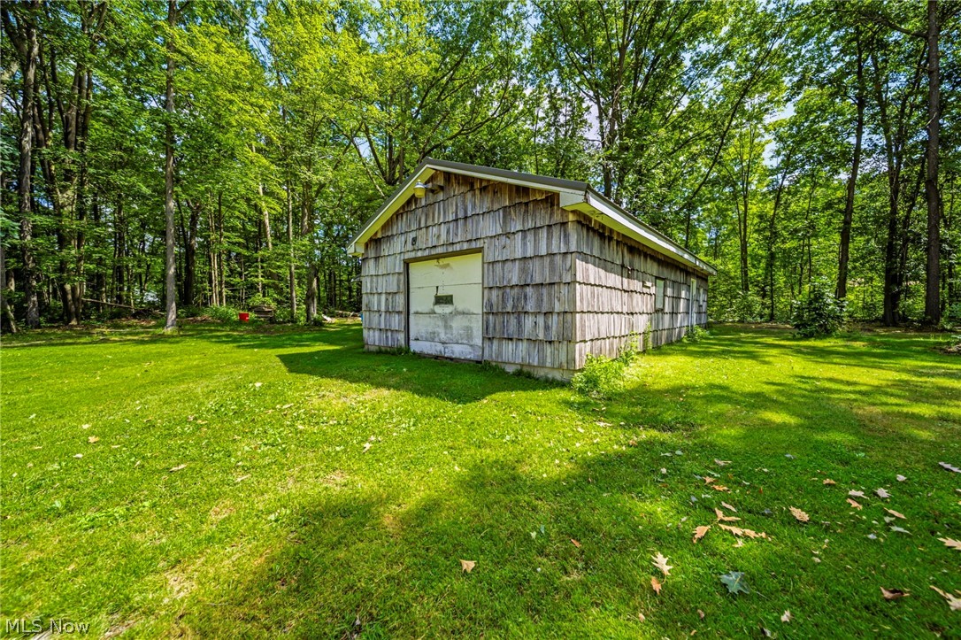 16320 Farley Road Middlefield OH 44062