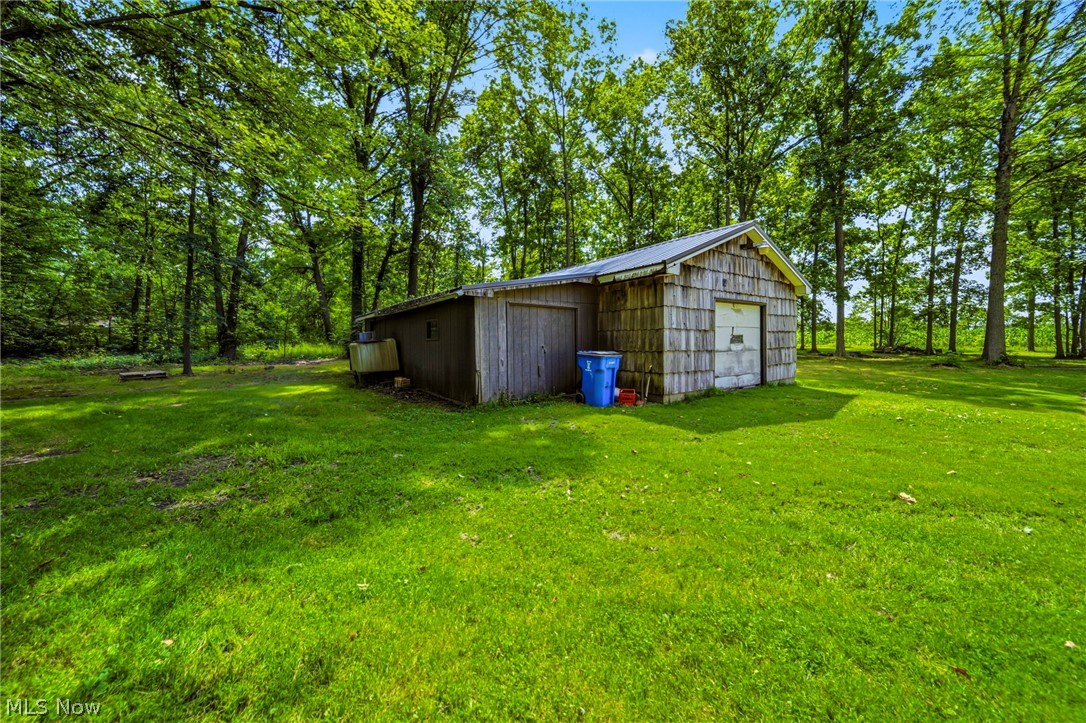 16320 Farley Road Middlefield OH 44062