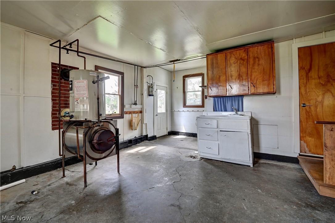 7201 State Route 534 West Farmington OH 44491