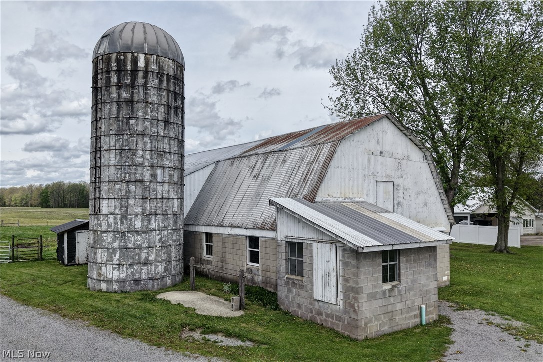 7201 State Route 534 West Farmington OH 44491