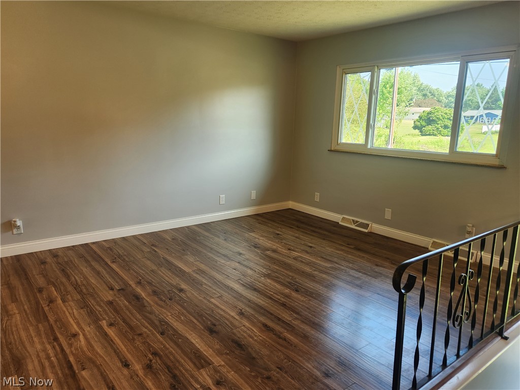 1168 Everbright Drive Uniontown OH 44685