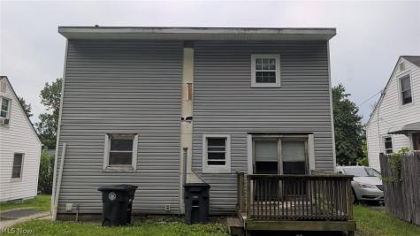 1663 Highview Avenue Akron OH 44301