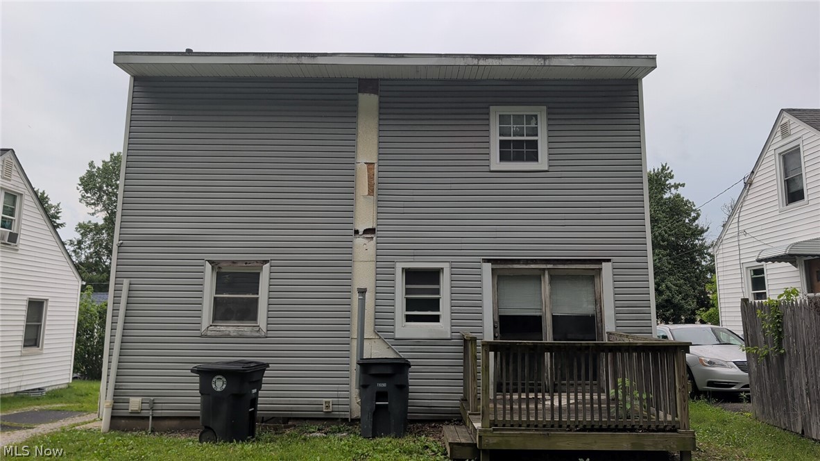 1663 Highview Avenue Akron OH 44301