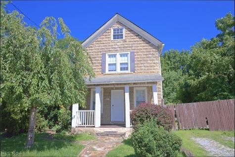519 Wellington Avenue Akron OH 44305