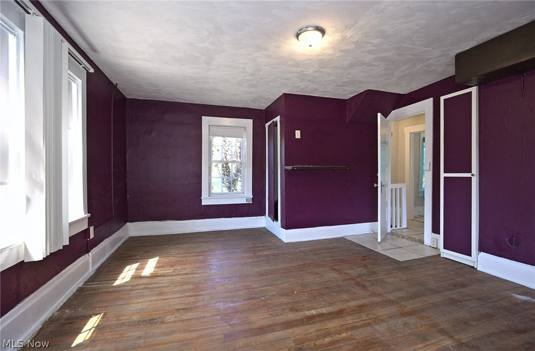 519 Wellington Avenue Akron OH 44305