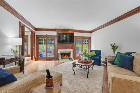 2835 Valley Road Cuyahoga Falls OH 44223