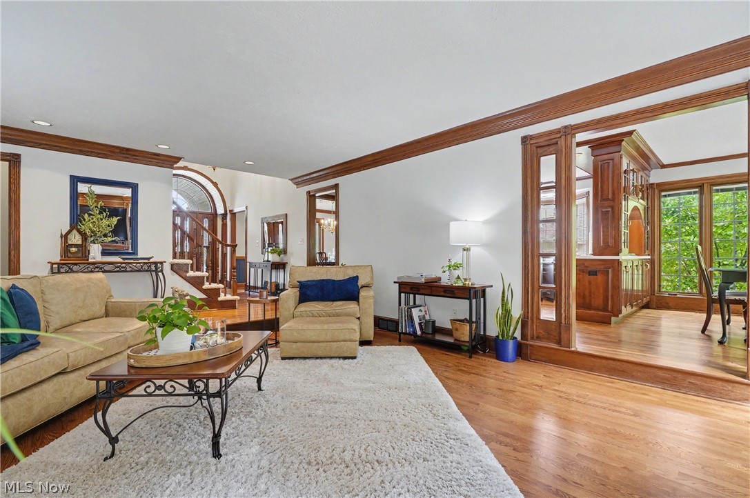 2835 Valley Road Cuyahoga Falls OH 44223