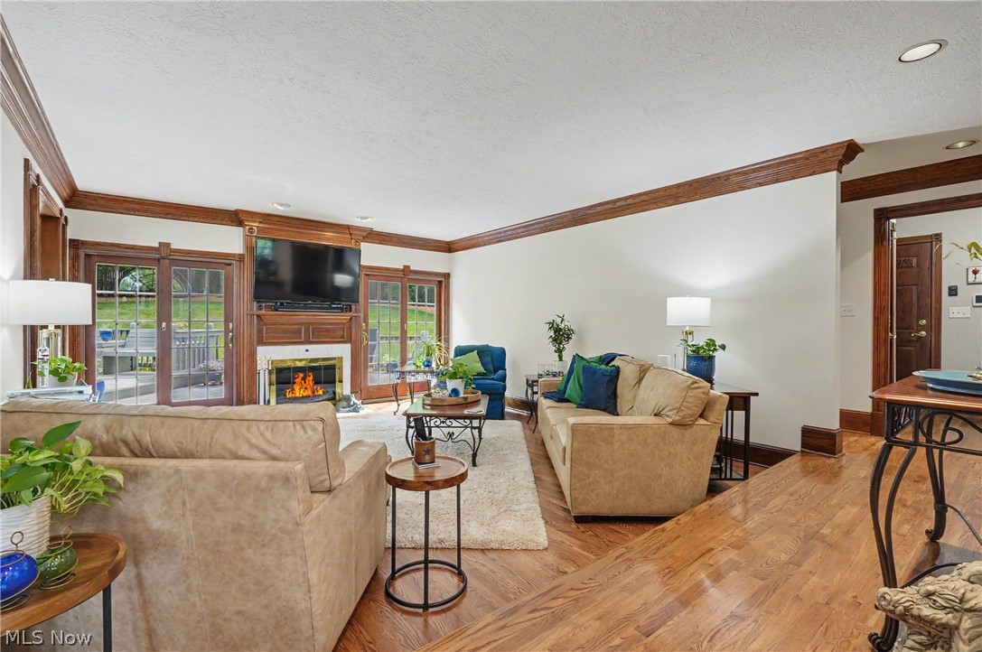 2835 Valley Road Cuyahoga Falls OH 44223