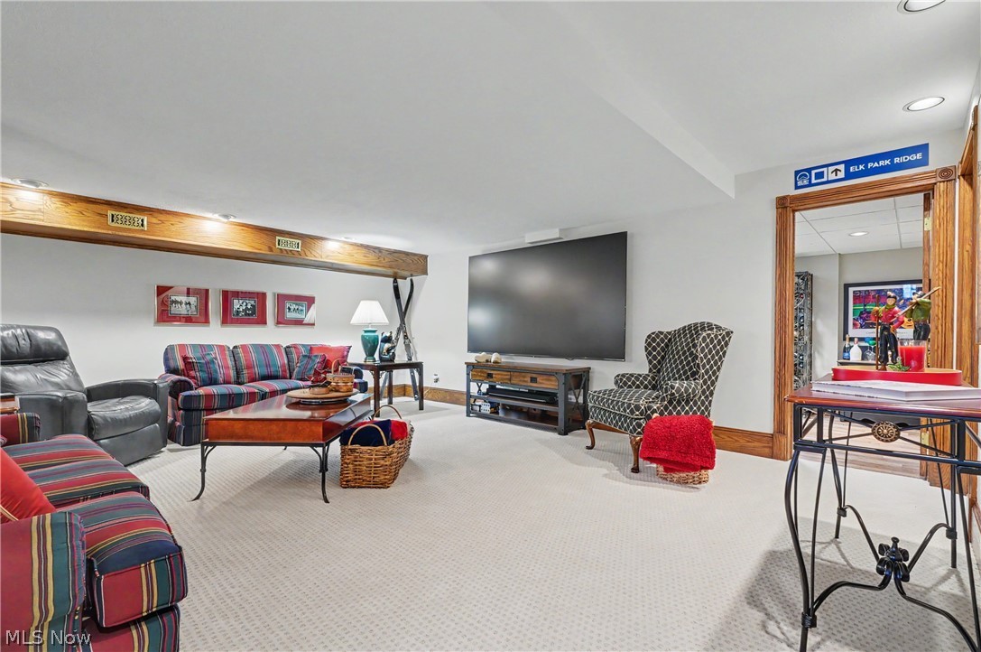 2835 Valley Road Cuyahoga Falls OH 44223