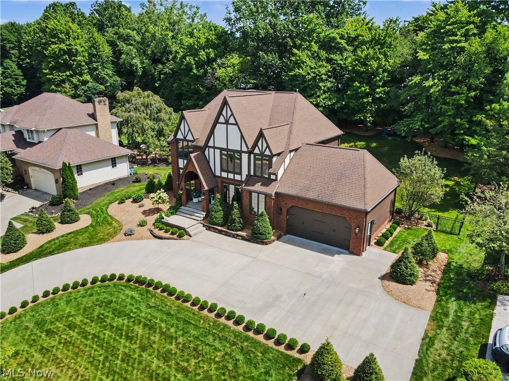 2835 Valley Road Cuyahoga Falls OH 44223