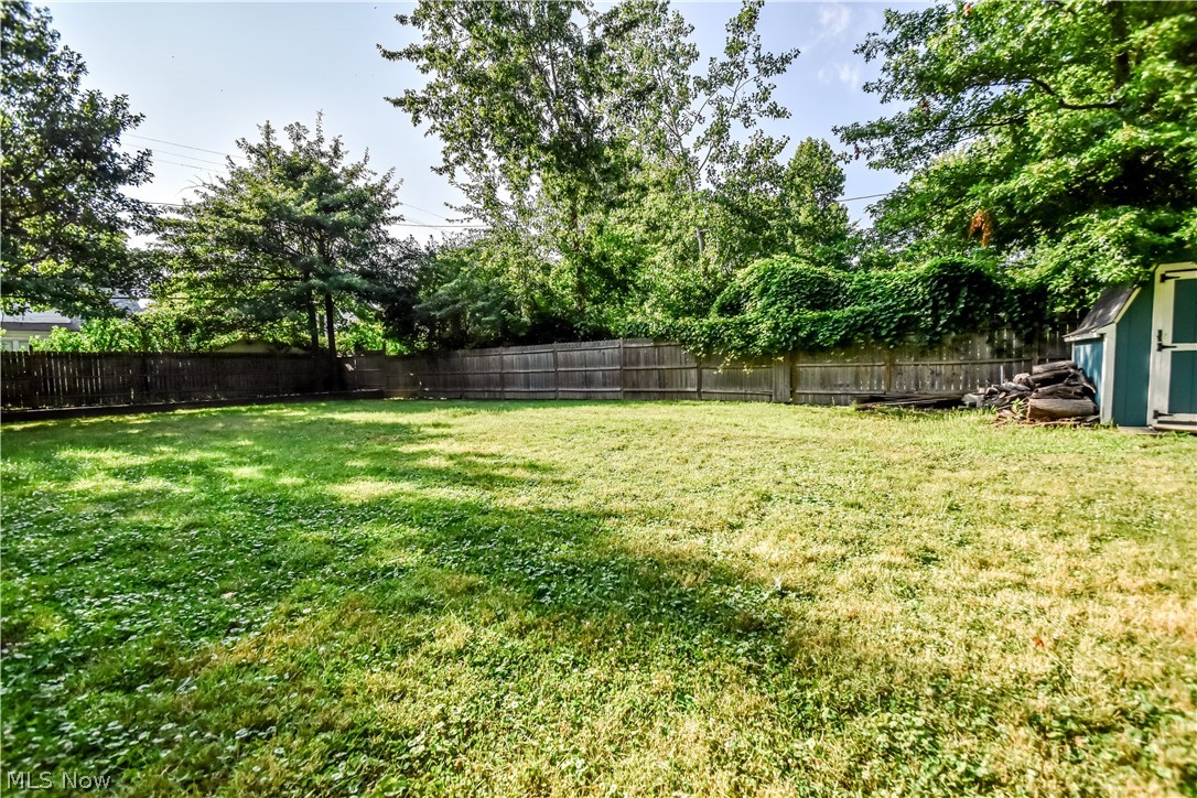 406 E 266th Street Euclid OH 44132