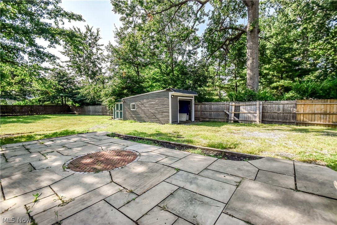 406 E 266th Street Euclid OH 44132