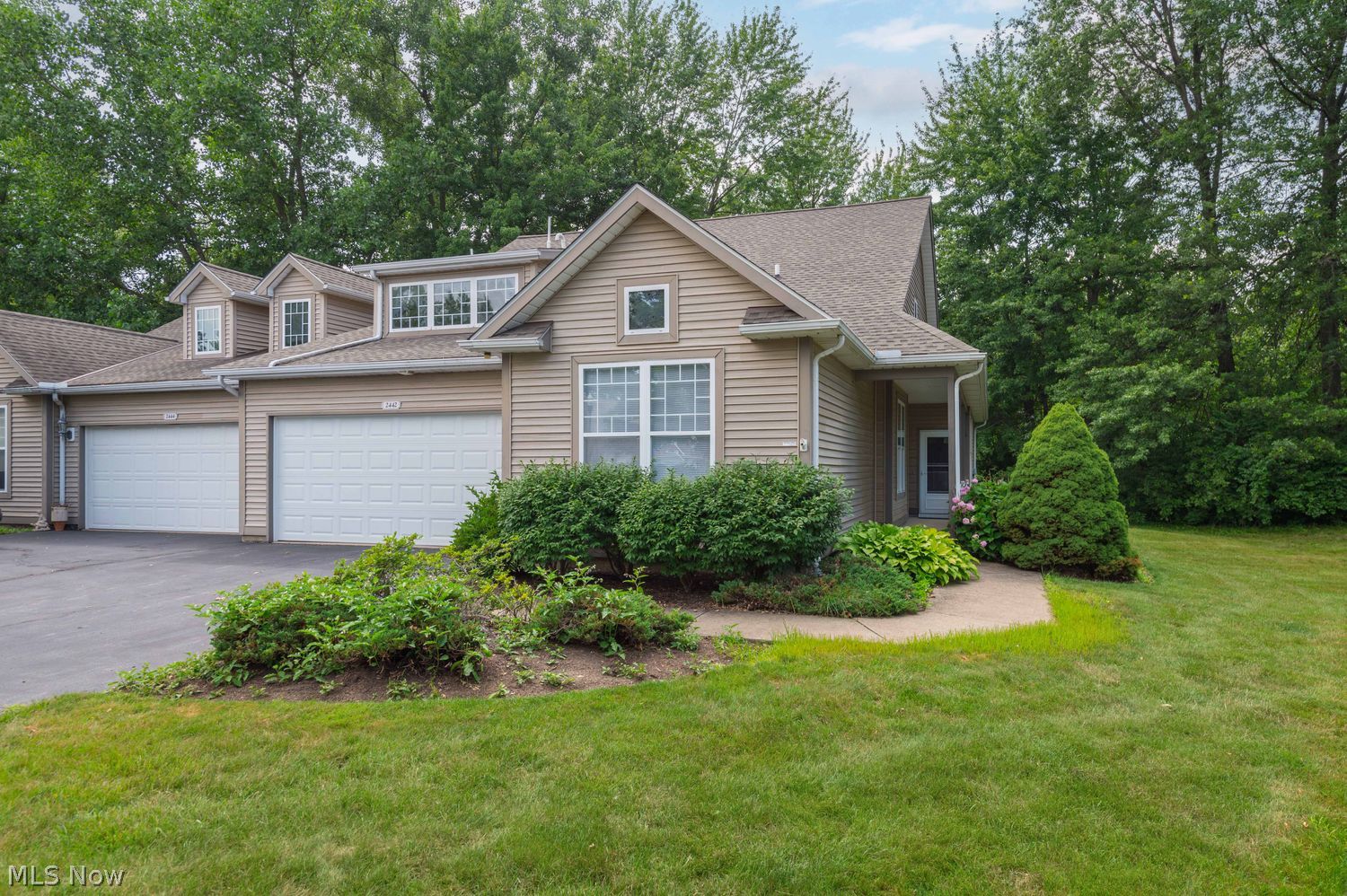 2442 Halifax Court Avon OH 44011