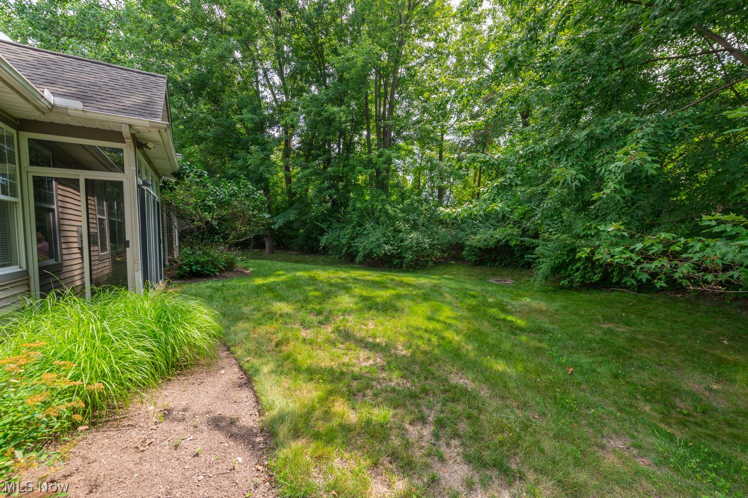 2442 Halifax Court Avon OH 44011