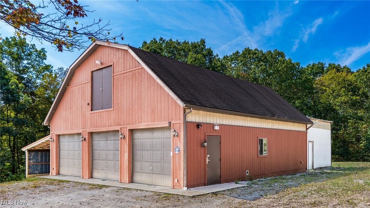 6495 Township Road 293 SE Corning OH 43730