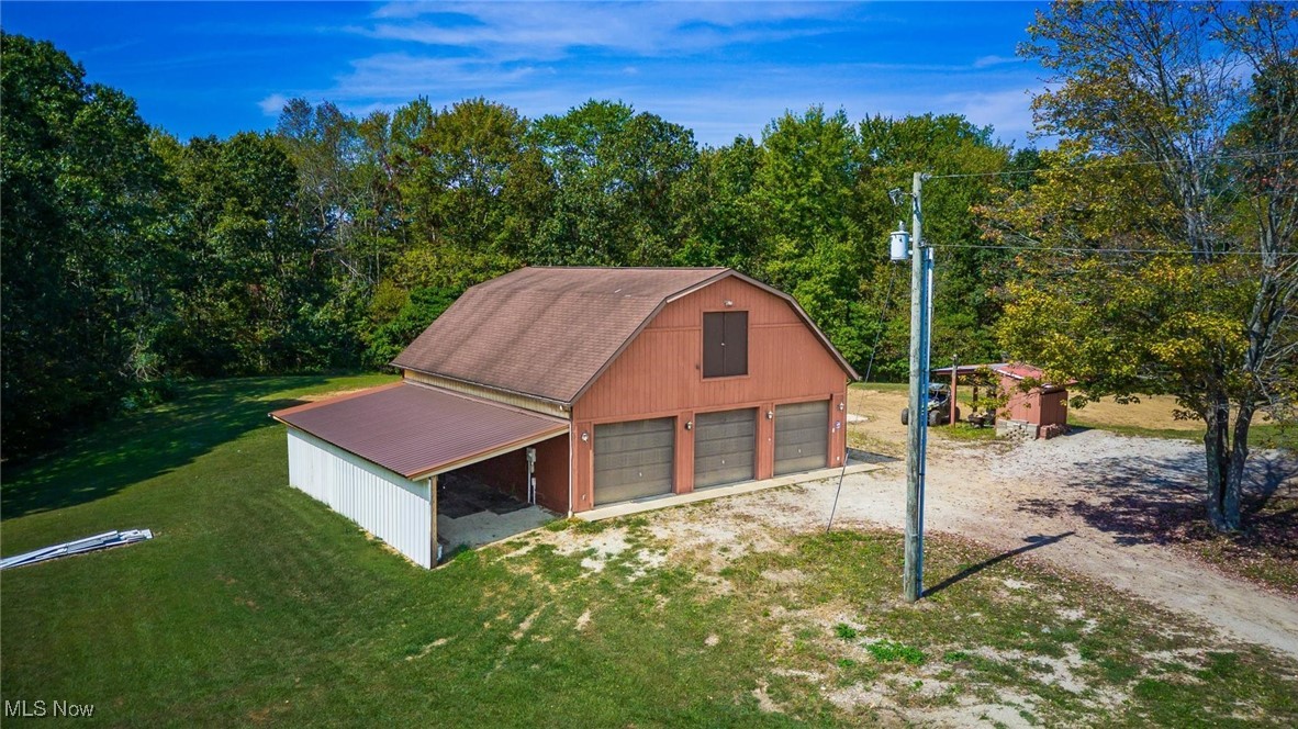 6495 Township Road 293 SE Corning OH 43730