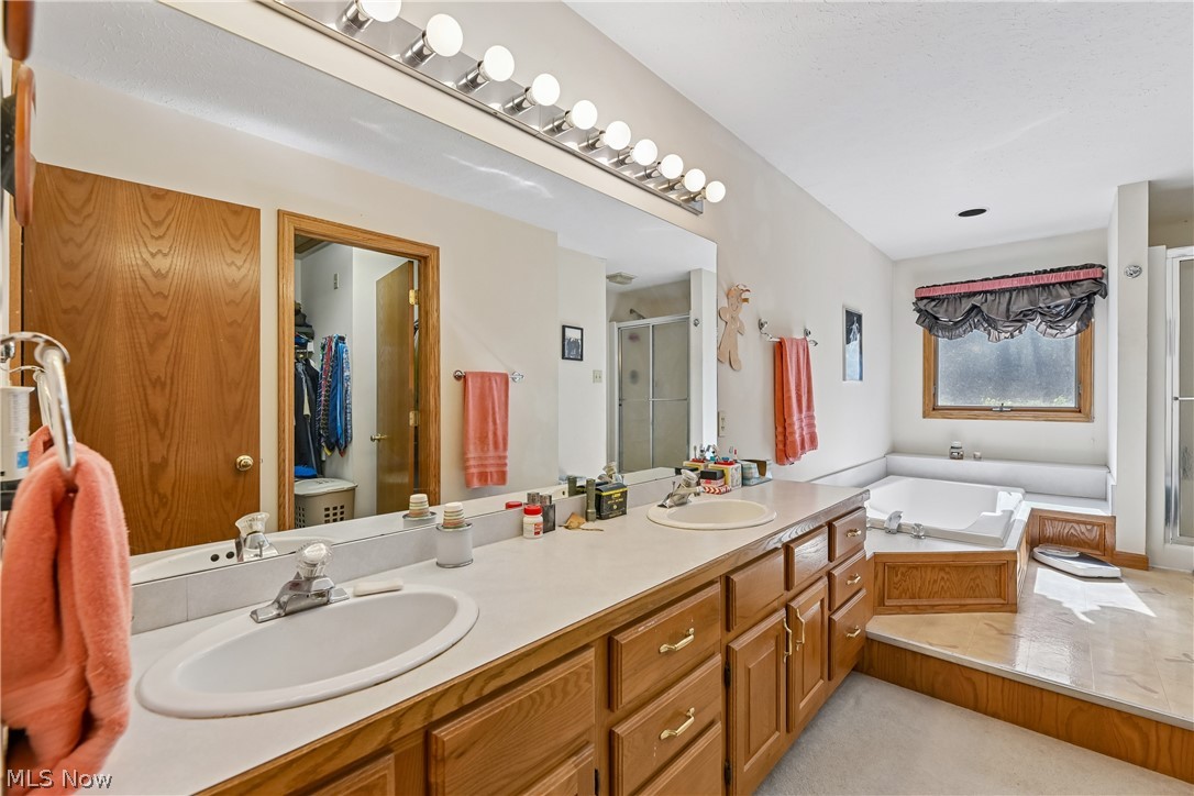 2660 S Medina Line Road Wadsworth OH 44281