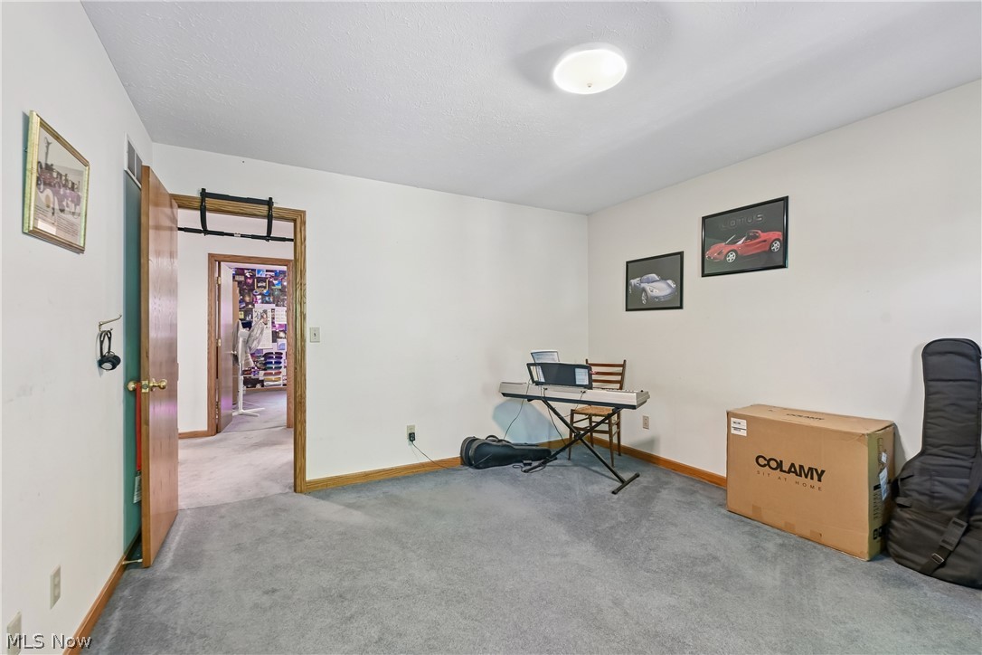 2660 S Medina Line Road Wadsworth OH 44281