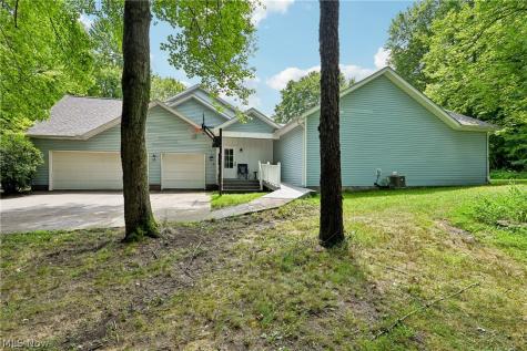 2660 S Medina Line Road Wadsworth OH 44281