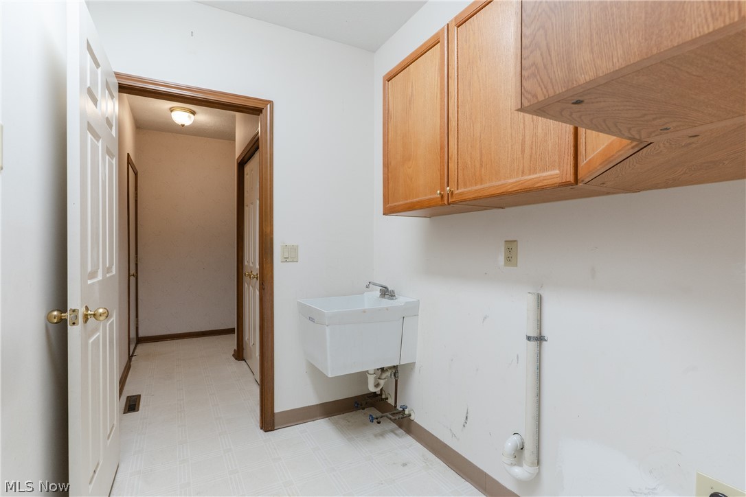 3412 Saint Andrews Drive Parma OH 44134