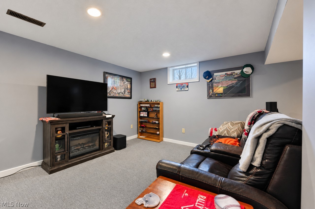 4746 Wildflower Drive North Canton OH 44720