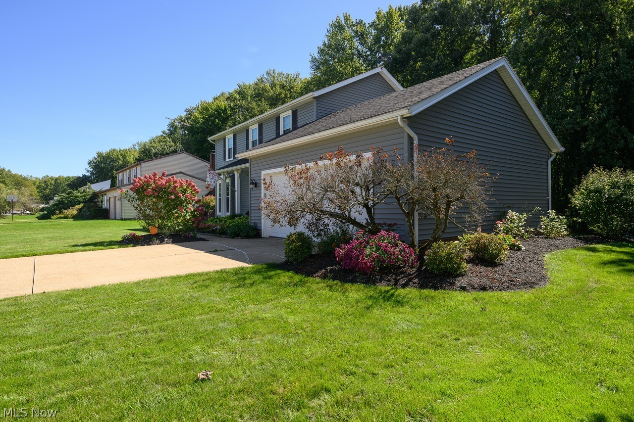 4746 Wildflower Drive North Canton OH 44720