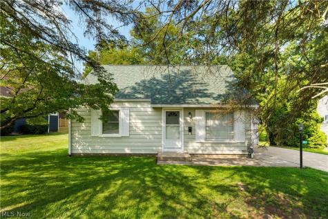 251 Bonnieview Avenue Alliance OH 44601