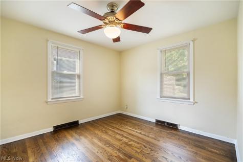 251 Bonnieview Avenue Alliance OH 44601