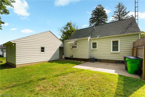 251 Bonnieview Avenue Alliance OH 44601