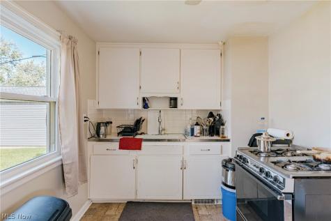 774 Mckinley Avenue Bedford OH 44146