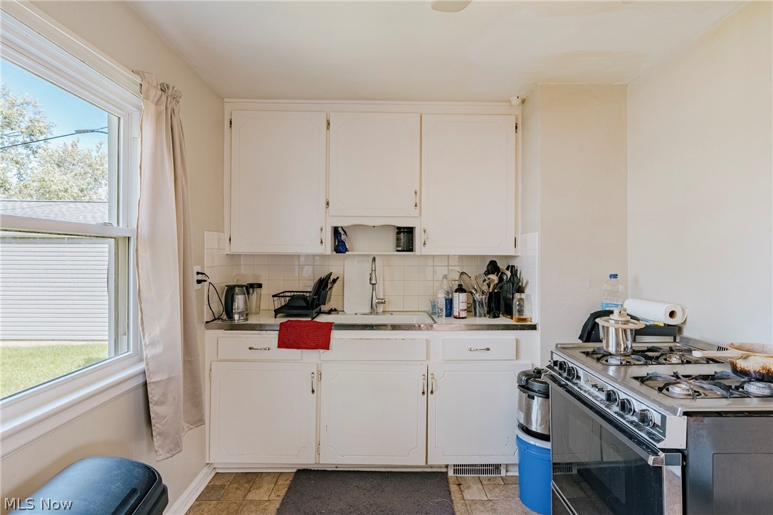 774 Mckinley Avenue Bedford OH 44146