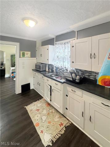 688 Merton Avenue Akron OH 44306