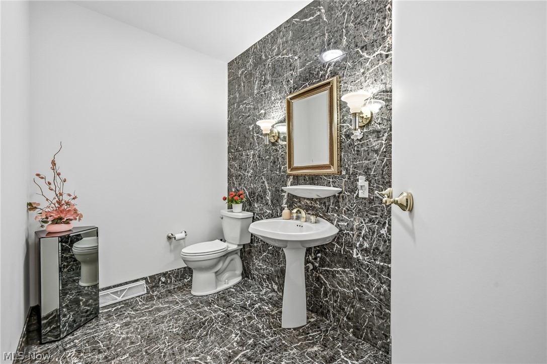 5391 Muirfield Drive Canfield OH 44406