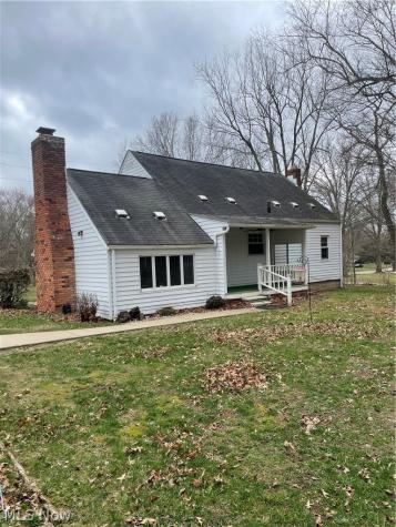 3025 Killian Road Uniontown OH 44685