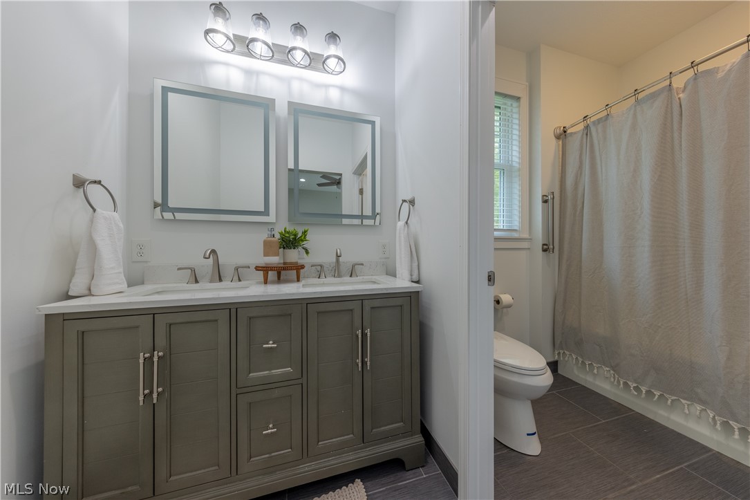 14665 Dora Drive Newbury OH 44065